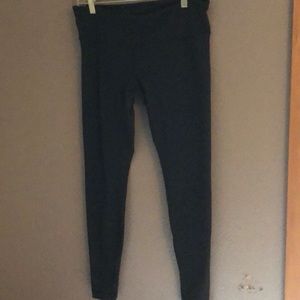 Lululemon yoga pants